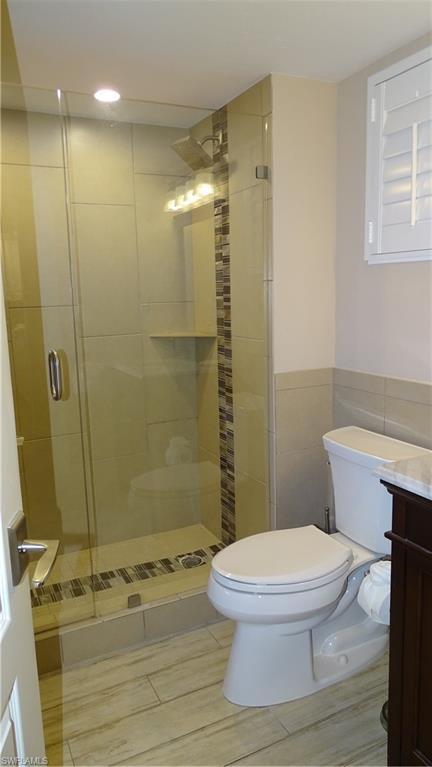 1019 Anglers Cv # F501 Property Photo 18
