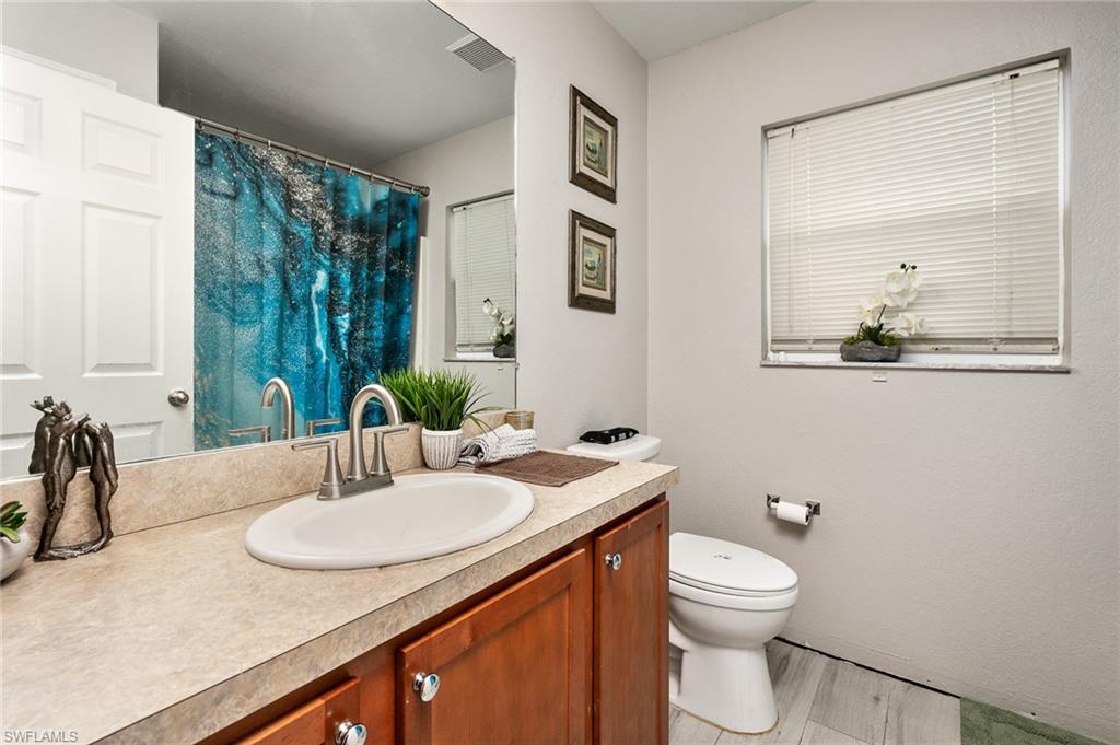 2519 Nw Embers Ter Property Photo 17