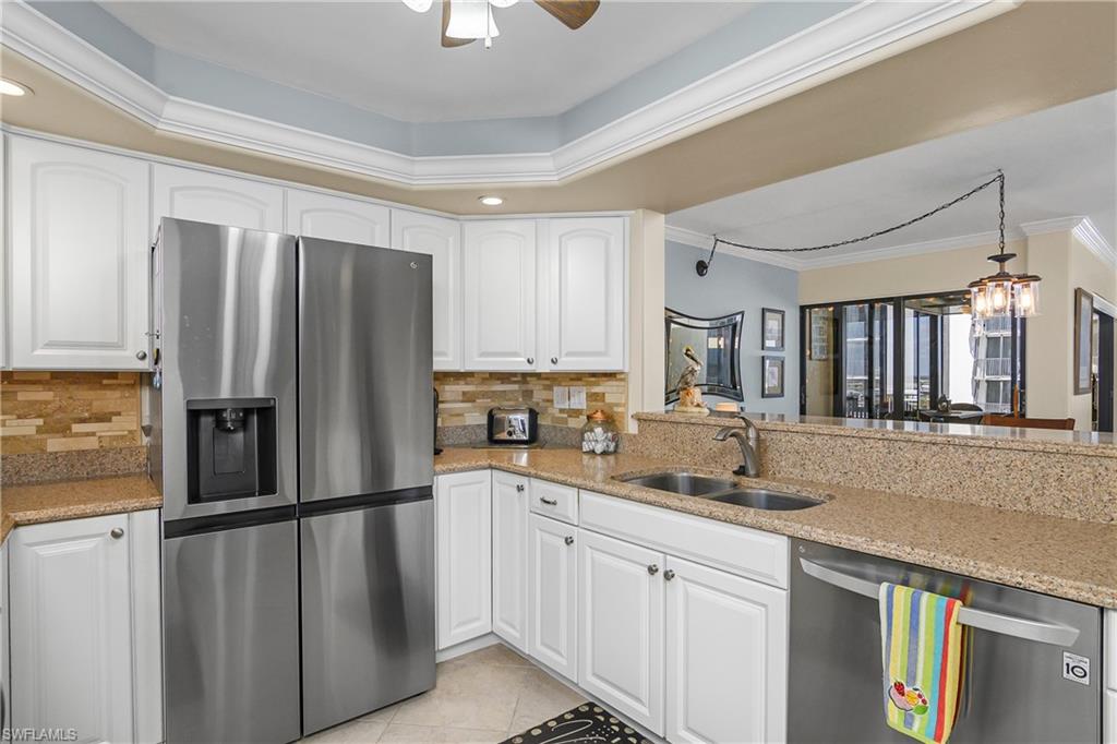 6660 Estero Blvd # 603 Property Photo 18
