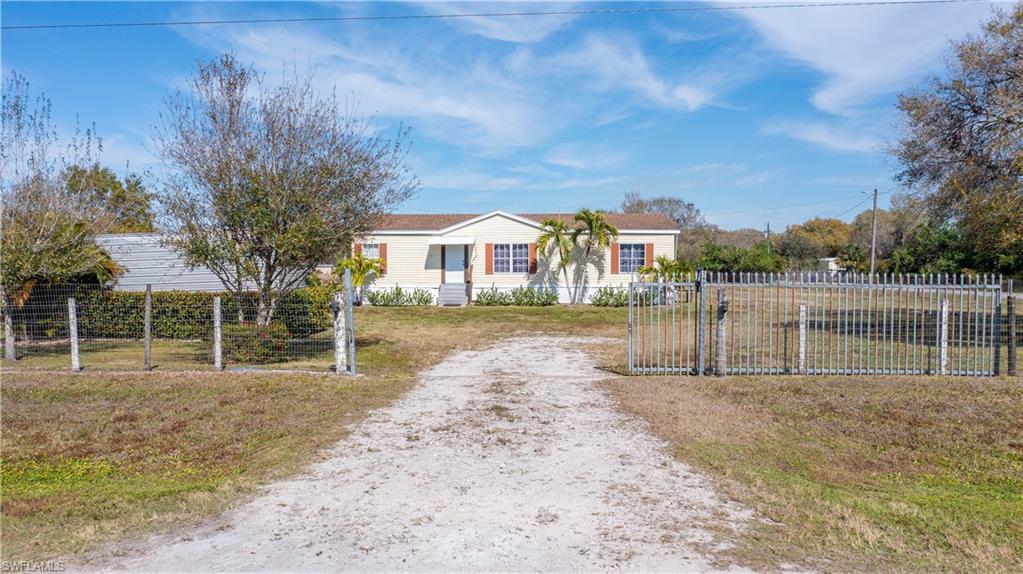 569 Bald Cypress AVE