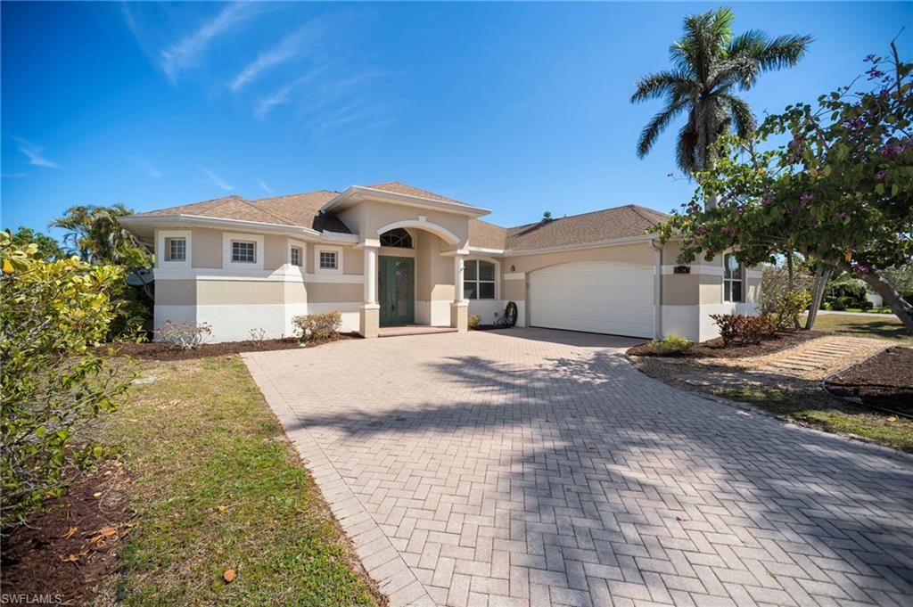 Bonita Country Club Real Estate Listings Main Image