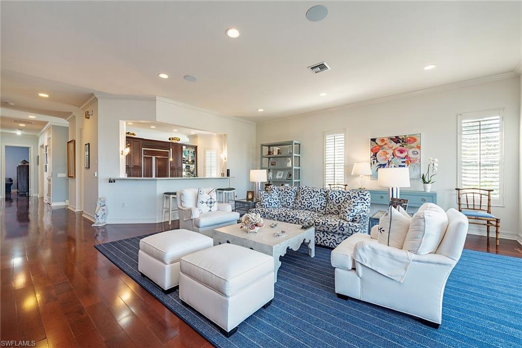 5045 Blauvelt Way # 201 Property Photo 3