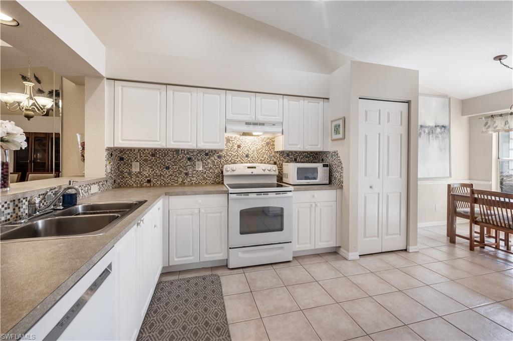 1765 Royal Cir # 1501 Property Photo