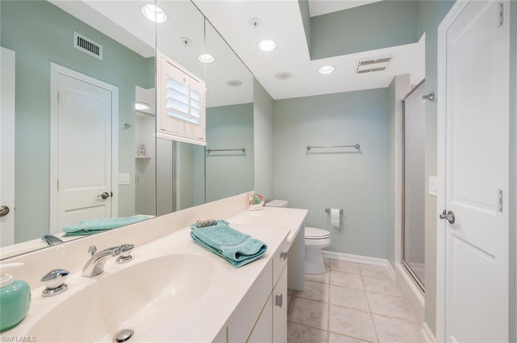 8231 Bay Colony Dr # 1004 Property Photo 34