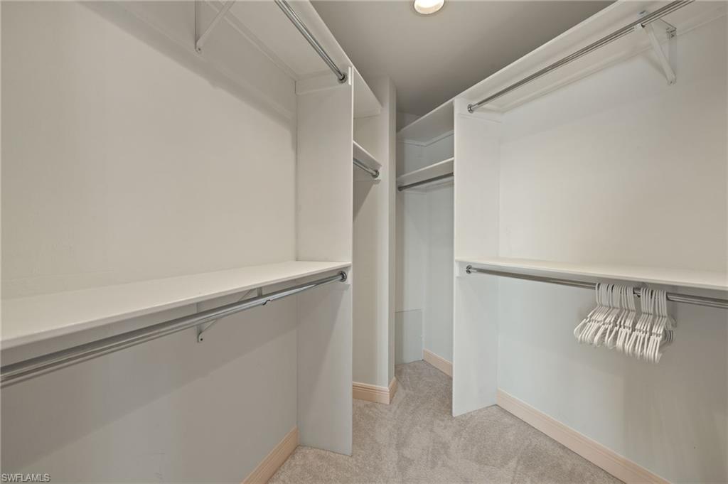 14811 Laguna Dr 101 Property Photo 18