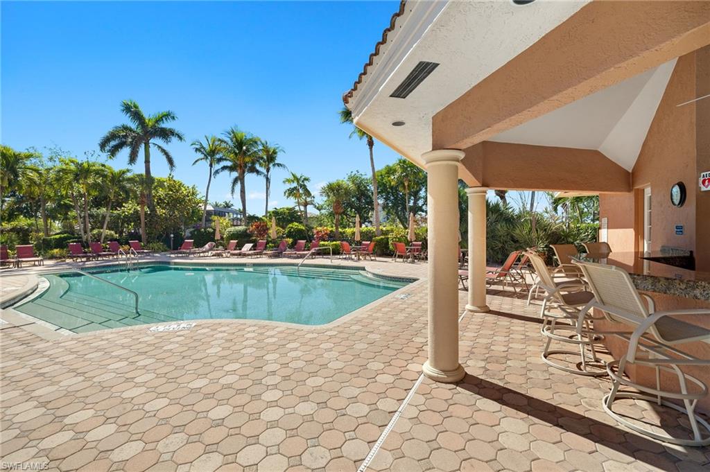 14811 Laguna Dr 101 Property Photo 26