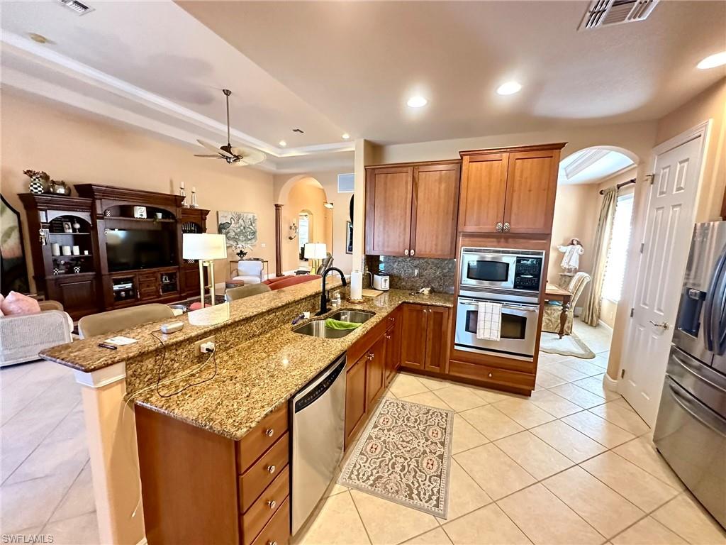 28880 Kiranicola Ct Property Photo 4