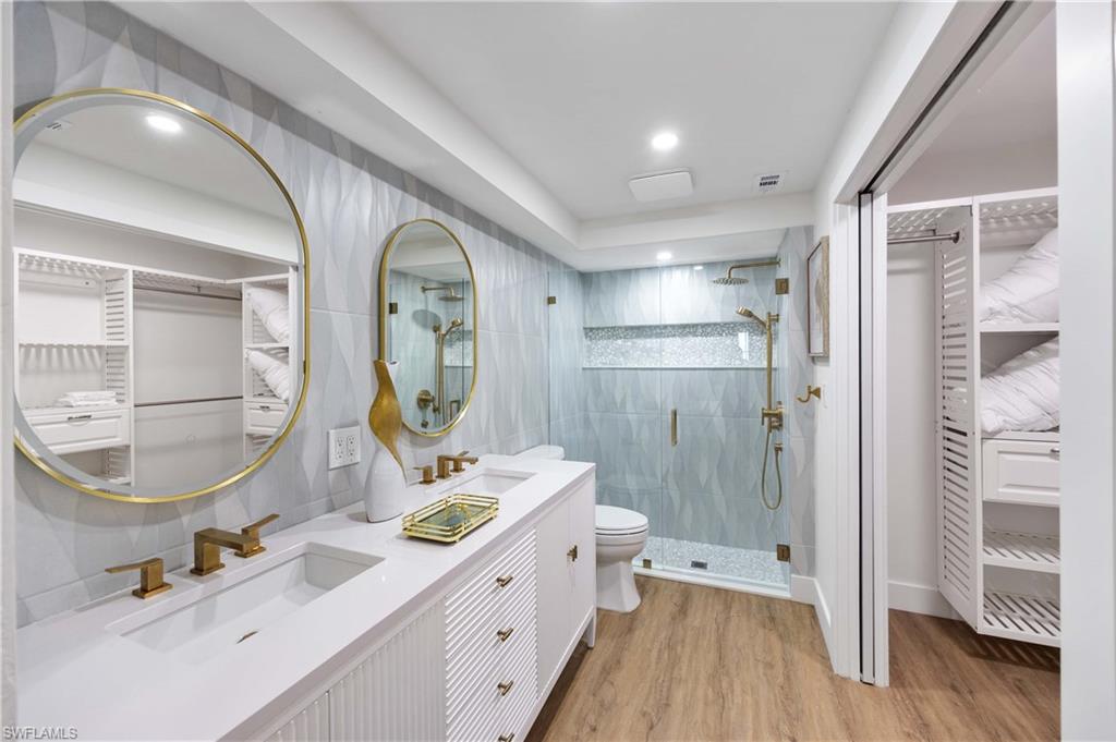 4732 West Blvd # E5 Property Photo 6