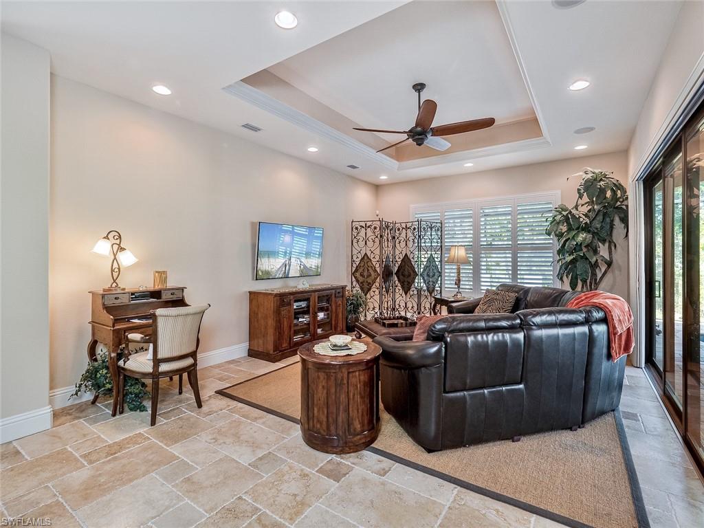 15006 Bonaire Cir Property Photo 12