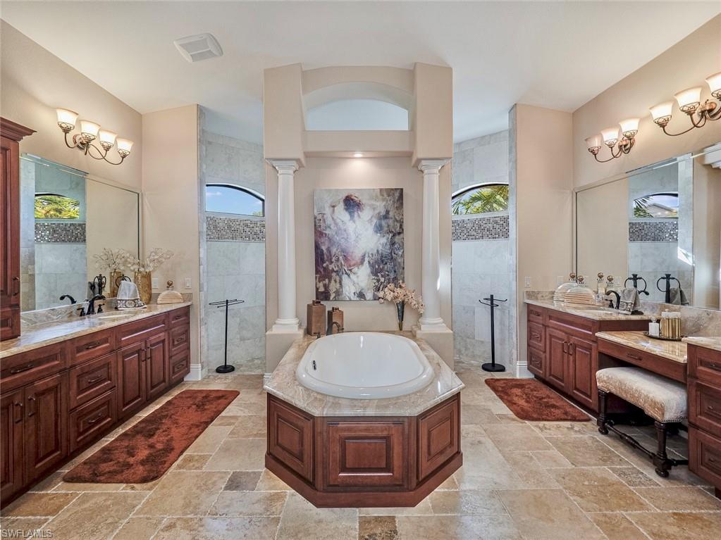 15006 Bonaire Cir Property Photo 25