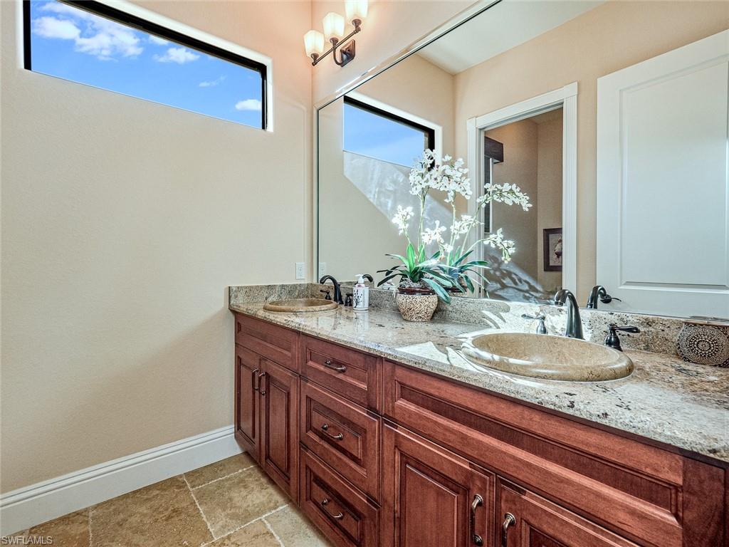 15006 Bonaire Cir Property Photo 27