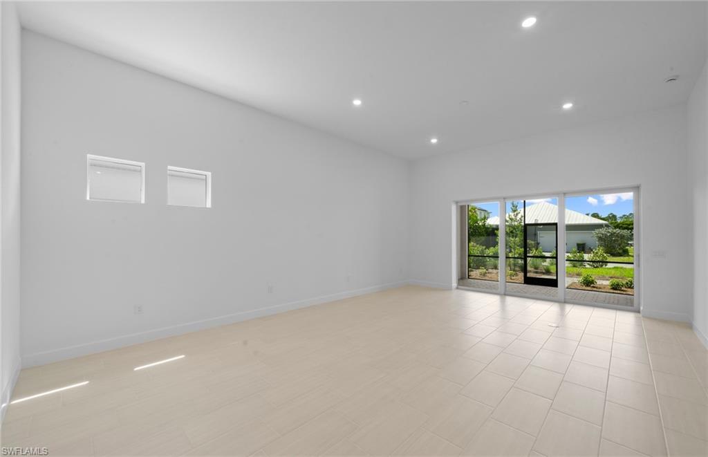 42186 Lake Timber Dr Property Photo 15