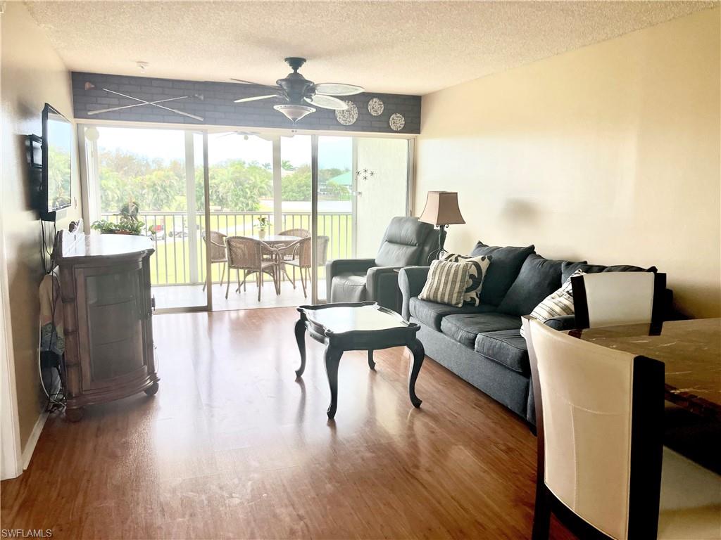 1580 Pine Valley Dr # 217 Property Photo 4