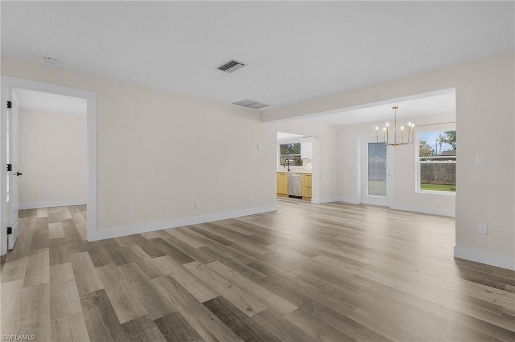 1015 El Mar Ave Property Photo 7