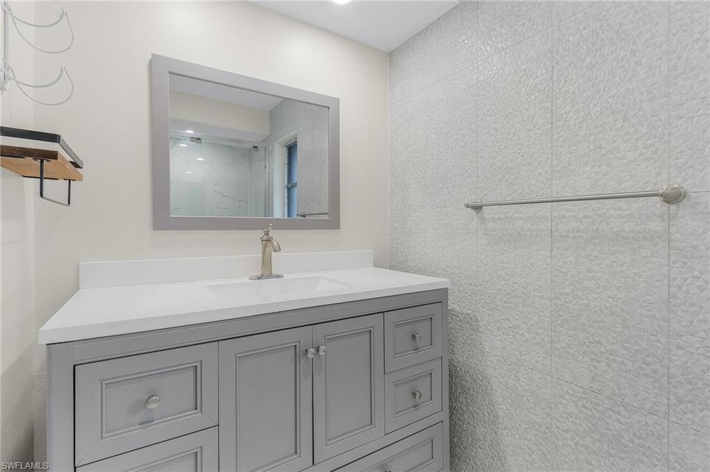 1015 El Mar Ave Property Photo 20