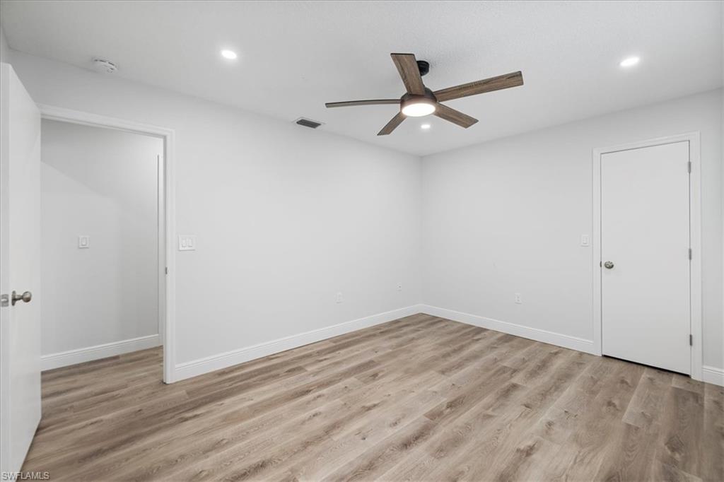 7095 Beardsley St Property Photo 20