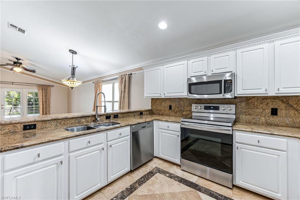 15028 Savannah Dr Property Photo 8