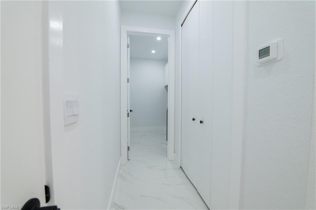 13 21st St Property Photo 34