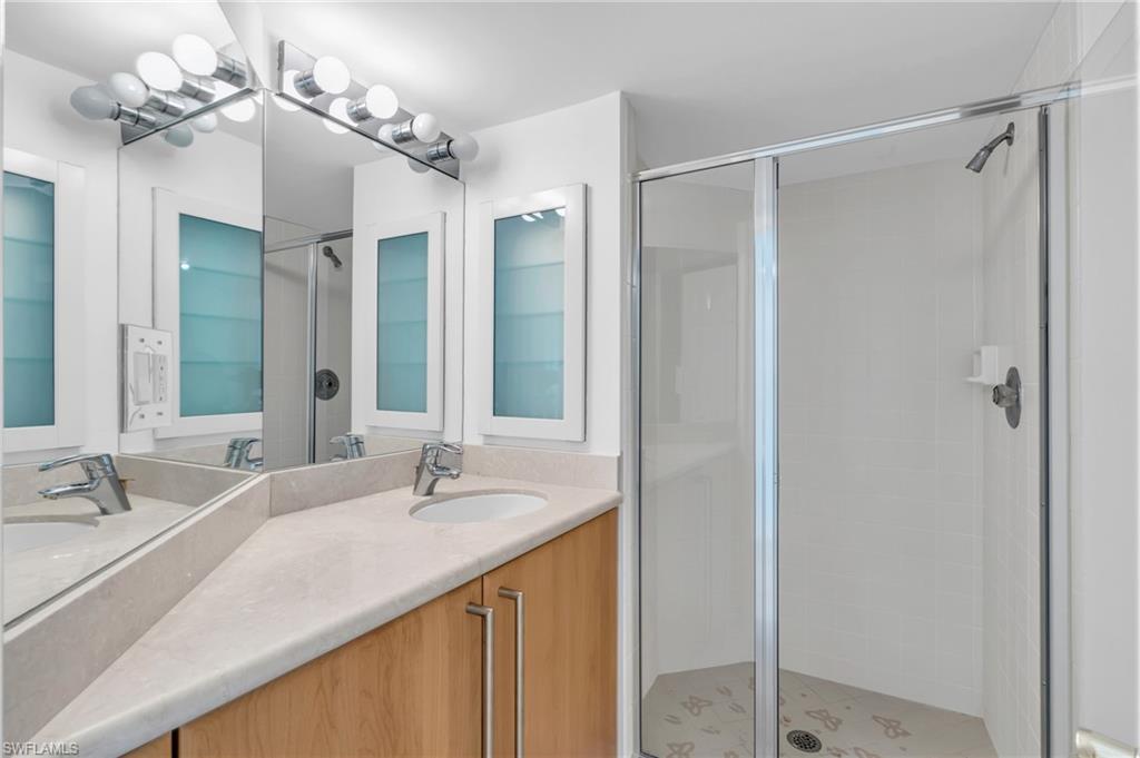 4251 Gulf Shore Blvd N # 15d Property Photo 39