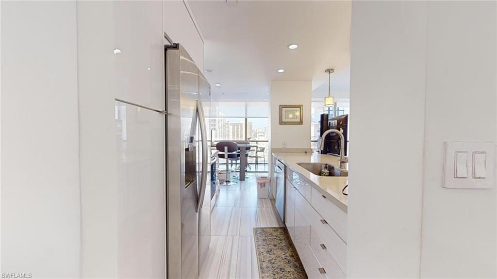 19667 Turnberry Way # 14f Property Photo 8