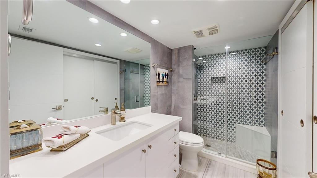 19667 Turnberry Way # 14f Property Photo 22