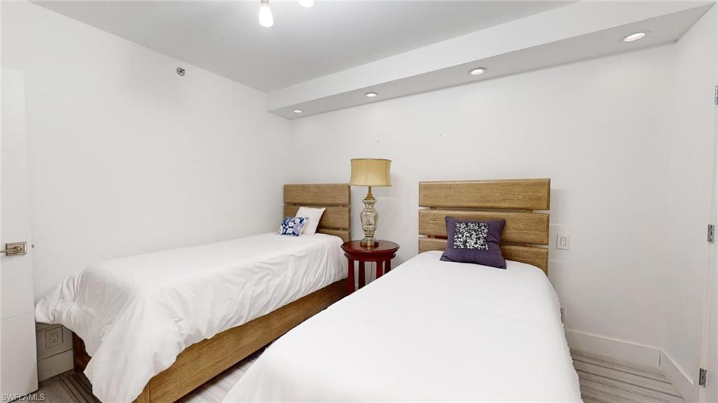 19667 Turnberry Way # 14f Property Photo 37