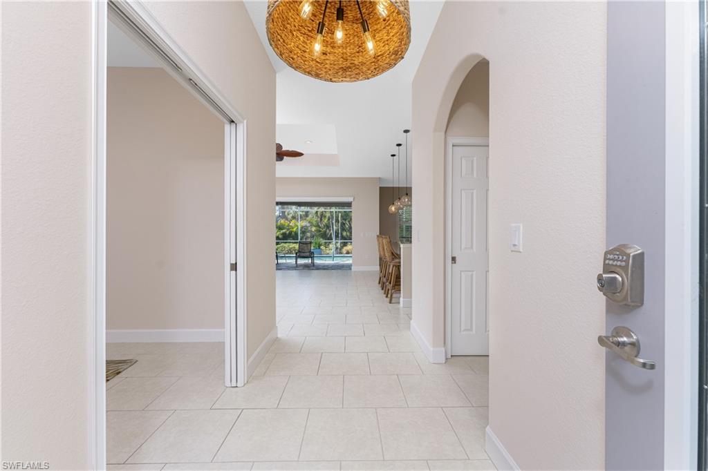 1069 Harbour Cape Pl Property Photo 6
