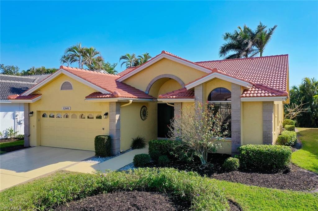 12681 Kelly Palm Dr Property Photo 5