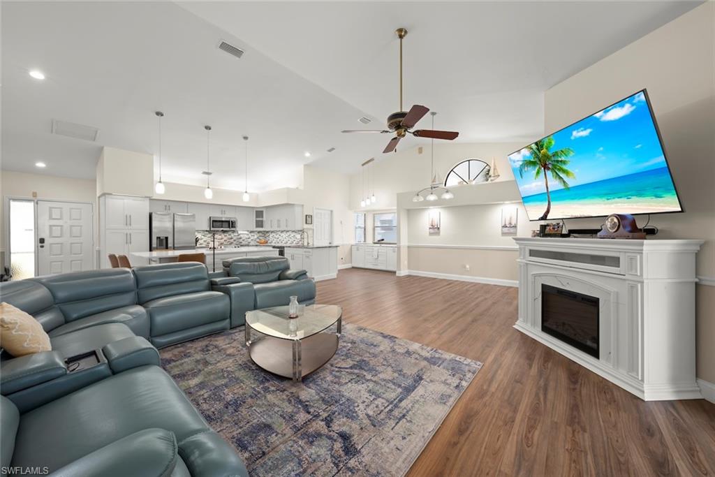 12681 Kelly Palm Dr Property Photo 6