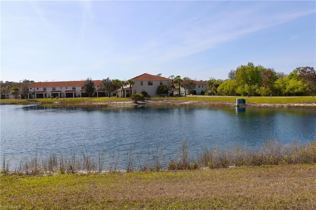 15489 Summit Place Cir # 302 Property Photo 22