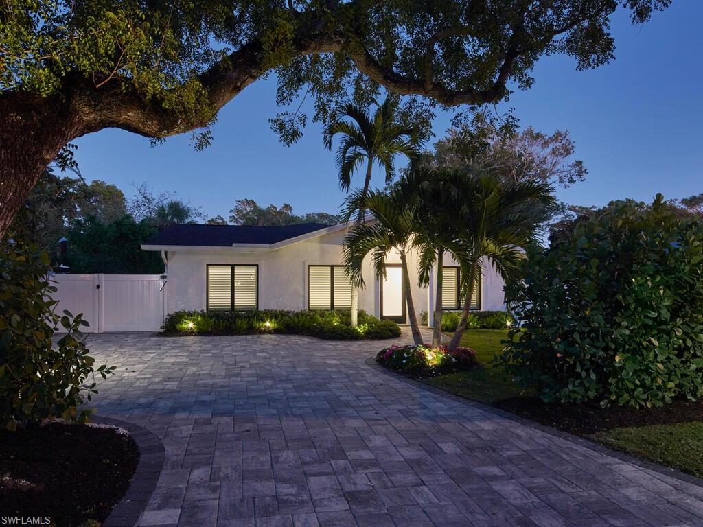 Naples High Schoolool Real Estate Listings Main Image
