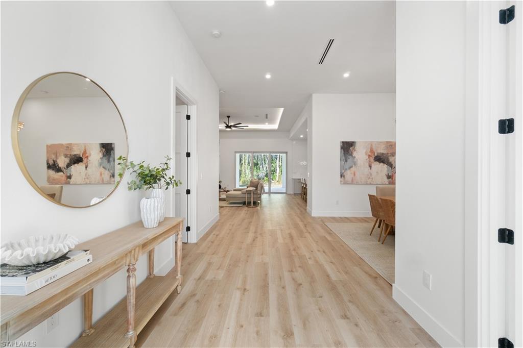 24410 Sunny Ln Property Photo 15