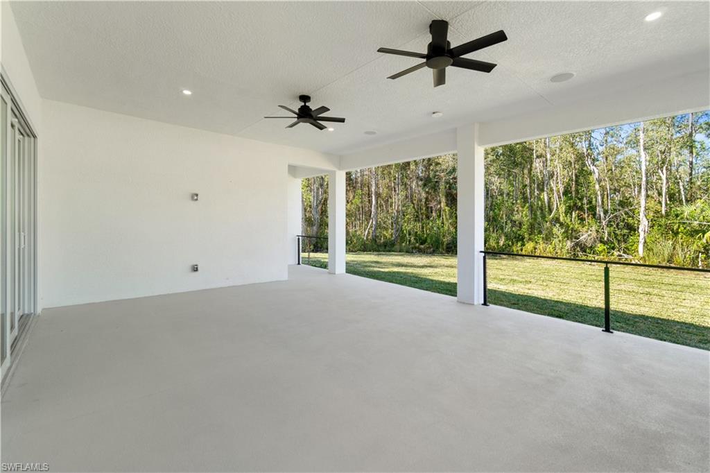 24410 Sunny Ln Property Photo 24