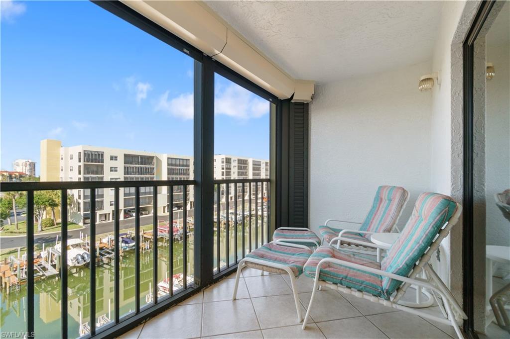 4371 Bay Beach Ln # 411 Property Photo 4