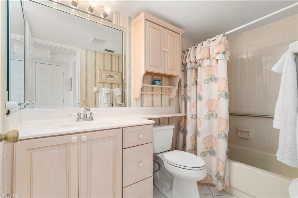 4371 Bay Beach Ln # 411 Property Photo 24