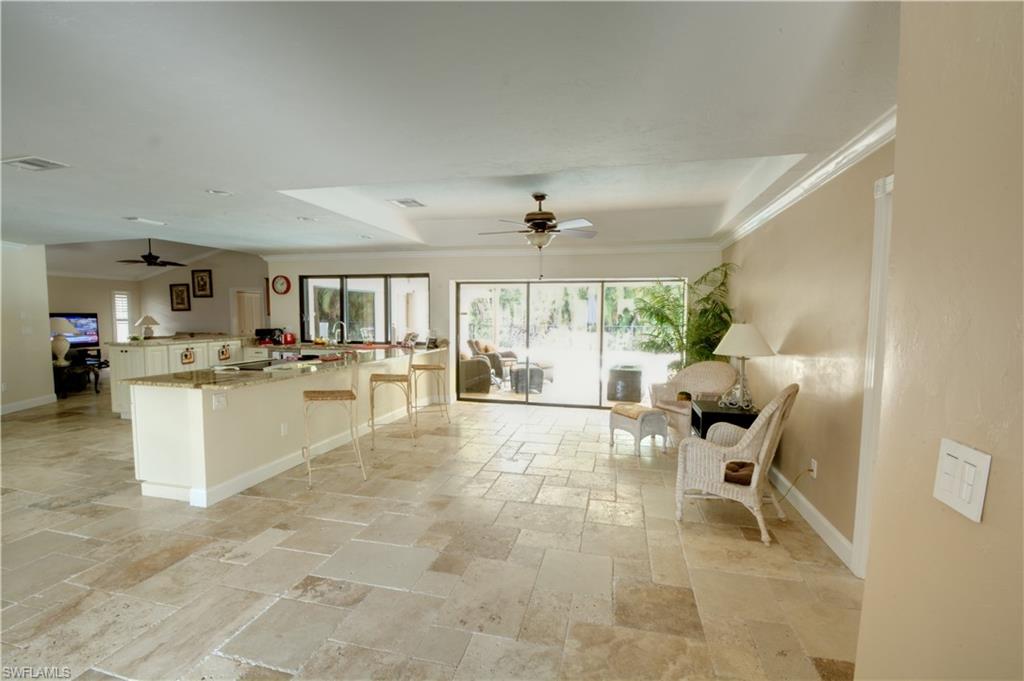 2171 Kings Lake Blvd Property Photo 12
