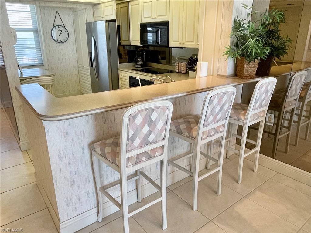 440 Seaview Ct # 1505 Property Photo 10