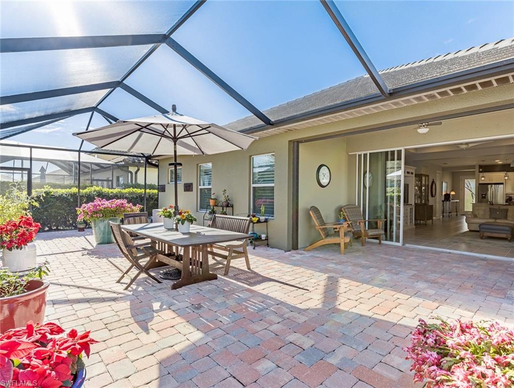 7773 Cypress Walk Dr Property Photo 2