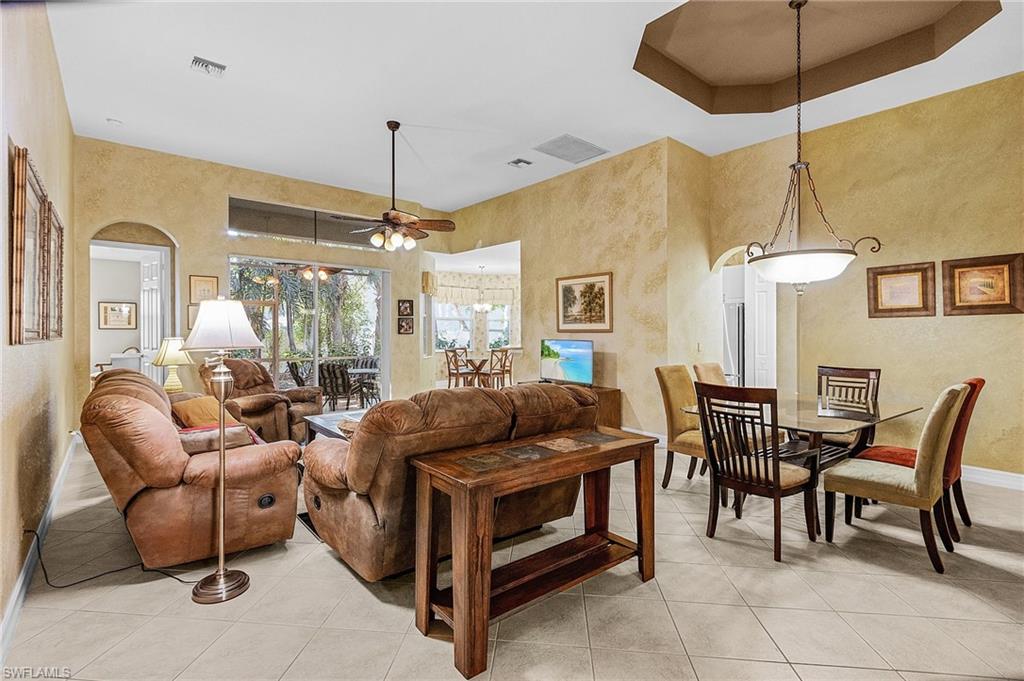 14489 Sterling Oaks Dr Property Photo 14