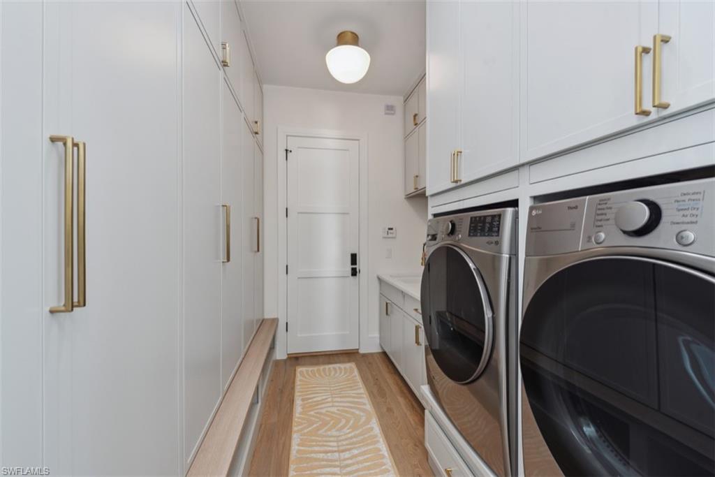 453 Parkhouse Ct Property Photo 22