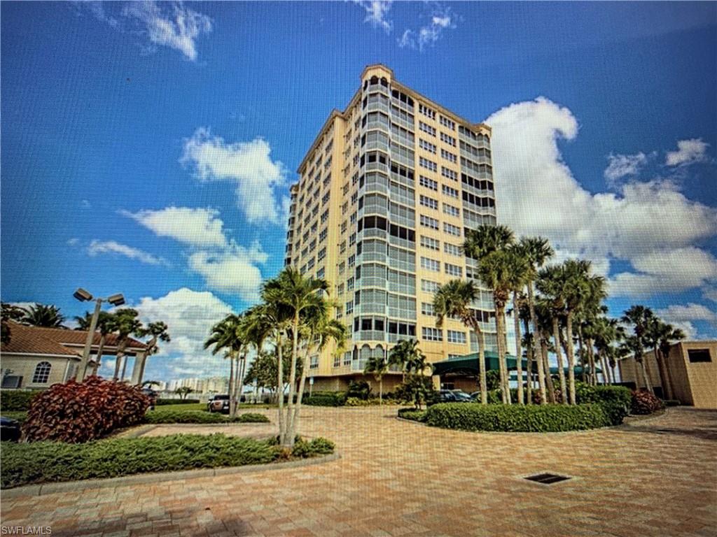 8751 Estero Blvd # 704 Property Photo 2