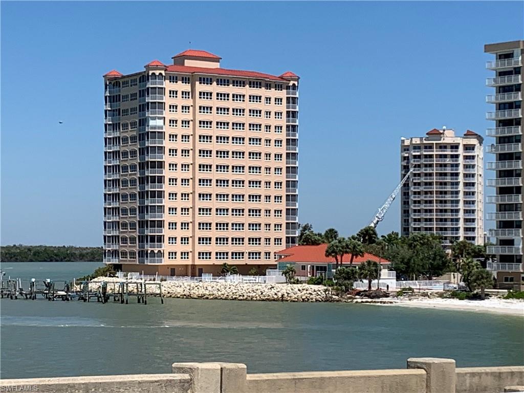 8751 Estero Blvd # 704 Property Photo 3