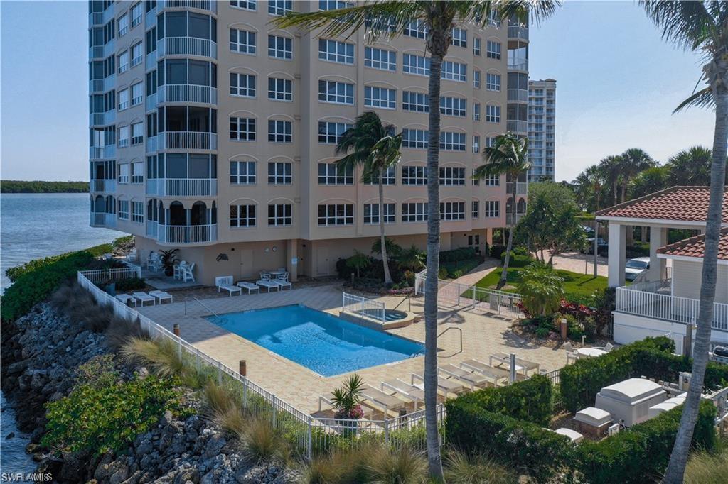 8751 Estero Blvd # 704 Property Photo 5