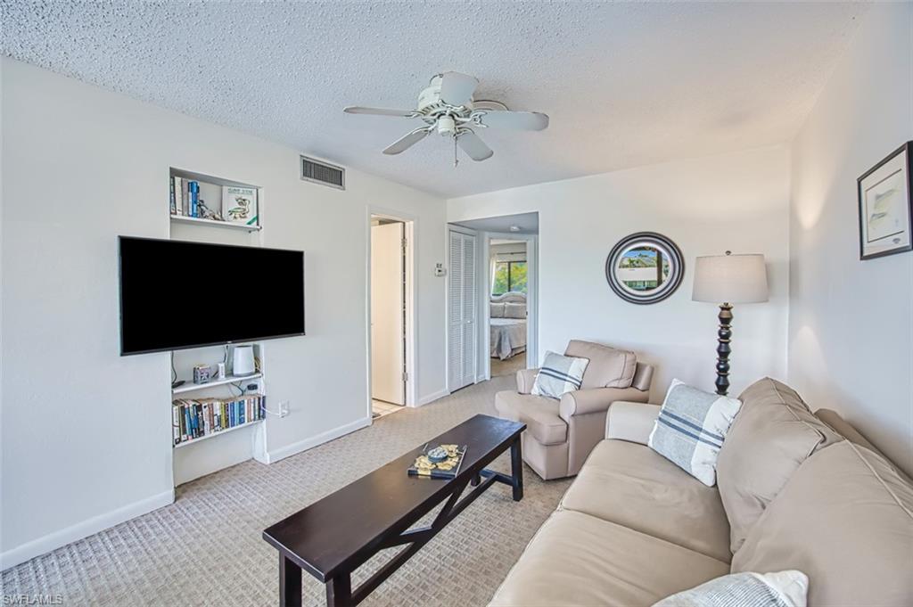 1250 Tennisplace Ct # B31 Property Photo 14