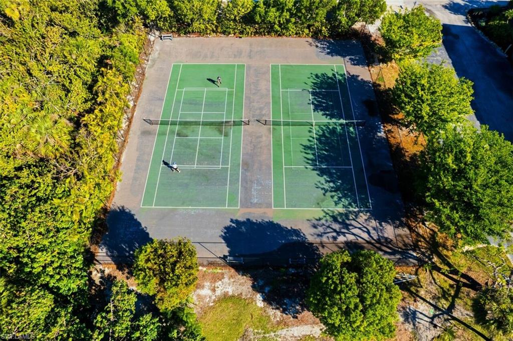 1250 Tennisplace Ct # B31 Property Photo 34