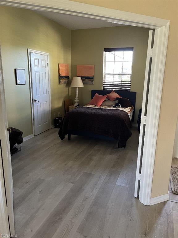 12096 Ledgewood Cir Property Photo 5