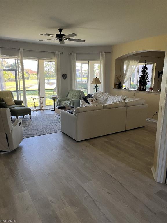 12096 Ledgewood Cir Property Photo 6