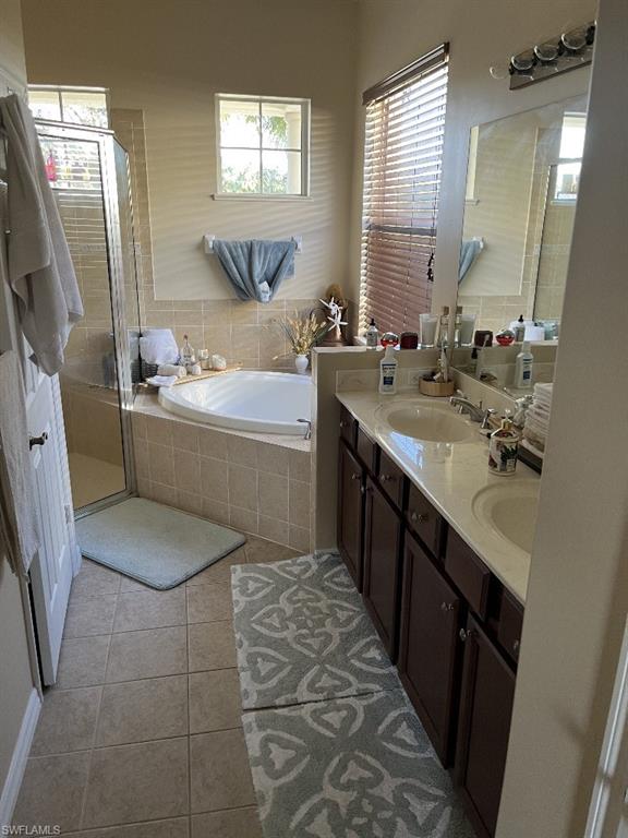 12096 Ledgewood Cir Property Photo 9