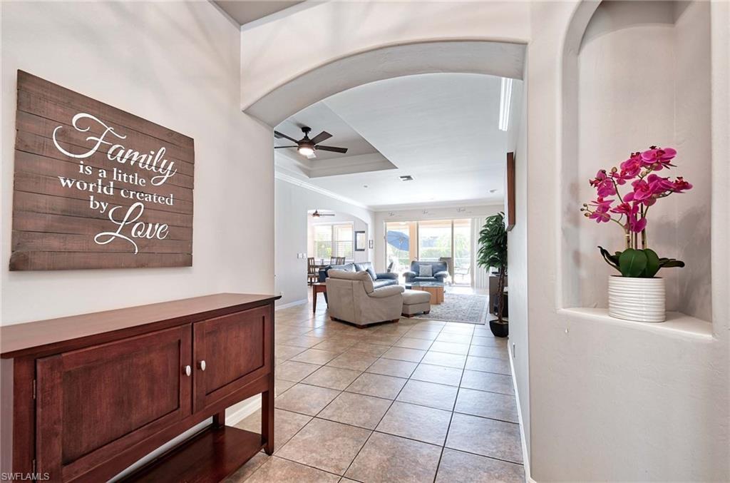 5572 Lago Villaggio Way Property Photo 8