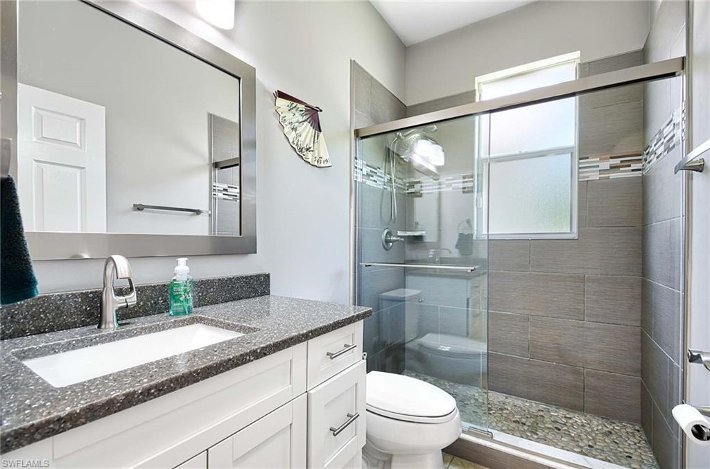 5572 Lago Villaggio Way Property Photo 14